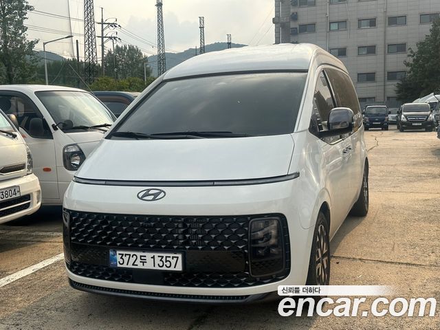 Hyundai Staria 2023