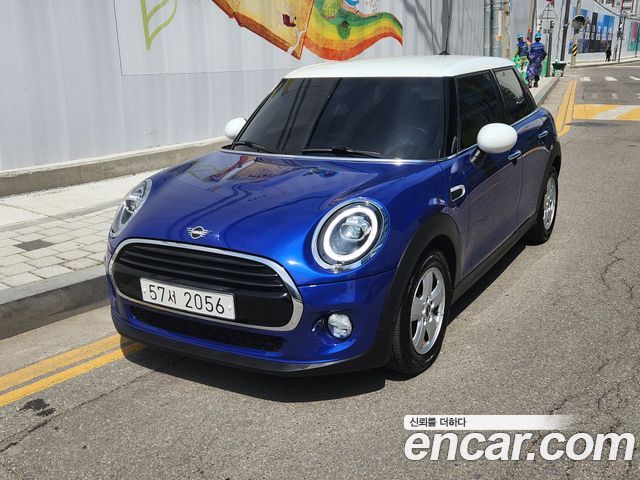 Mini Hatch 2019