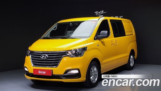 Hyundai Starex 2019