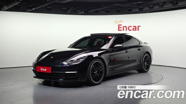 Porsche Panamera 2020