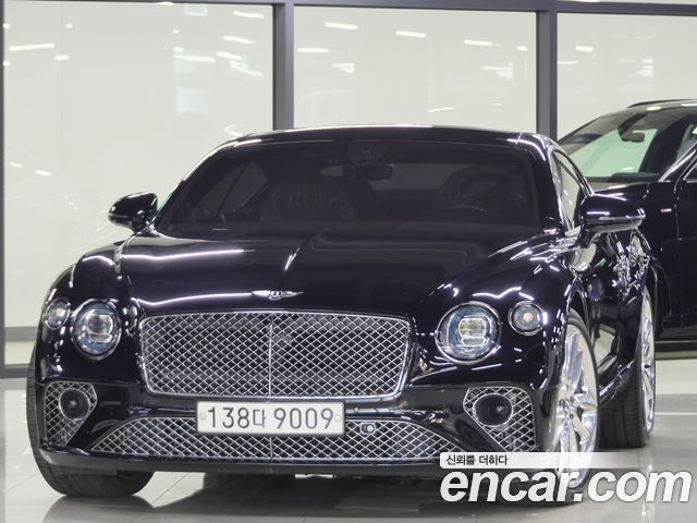 Bentley Continental 2021