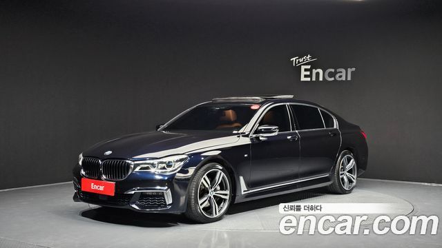 BMW 7 серии 2019