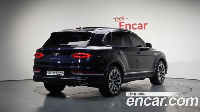 Bentley Bentayga 2022