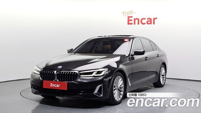 BMW 5 серии 2021
