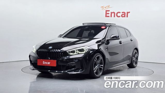 BMW 1 серии 2023