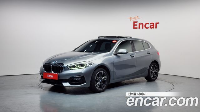 BMW 1 серии 2023