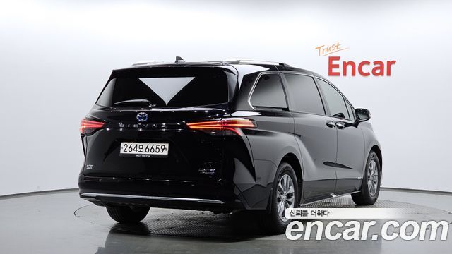 Toyota Sienna 2021