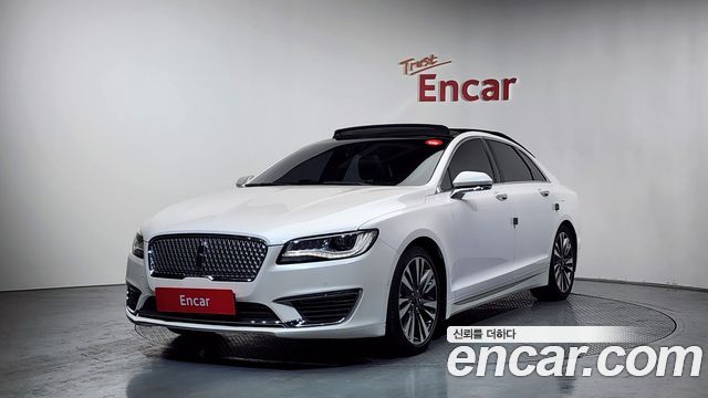 Lincoln MKZ 2020