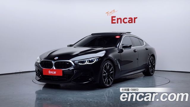 BMW 8 серии 2022