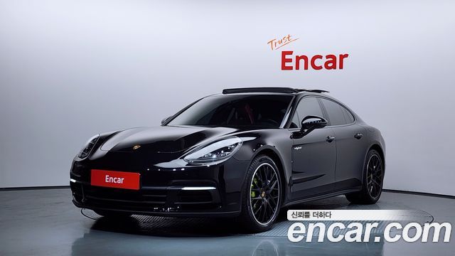 Porsche Panamera 2019