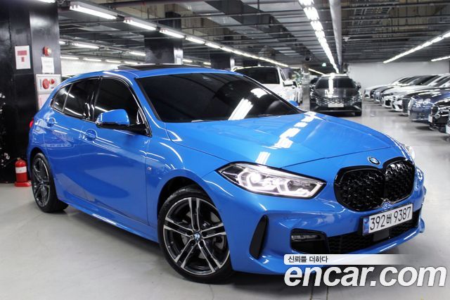 BMW 1 серии 2023