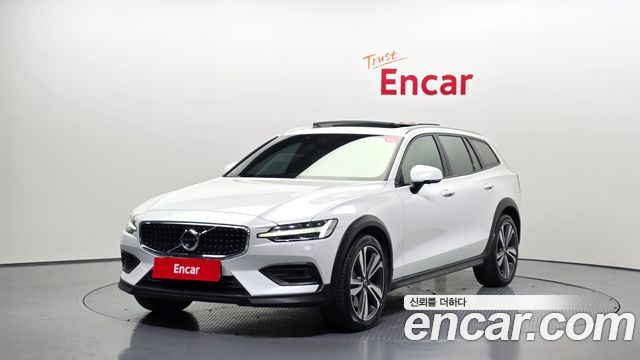 Volvo V60 2019