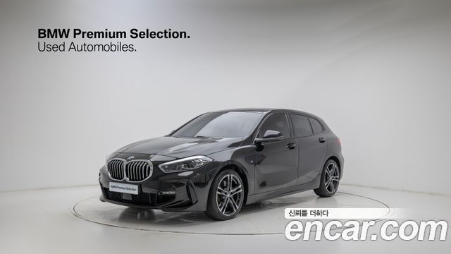 BMW 1 серии 2023