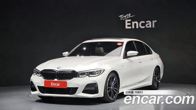 BMW 3 серии 2022