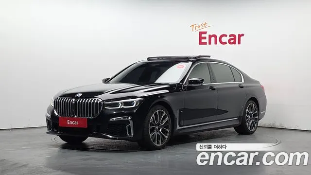BMW 7 серии 2020