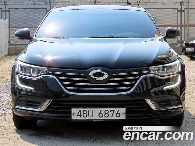 Renault SM6 2019