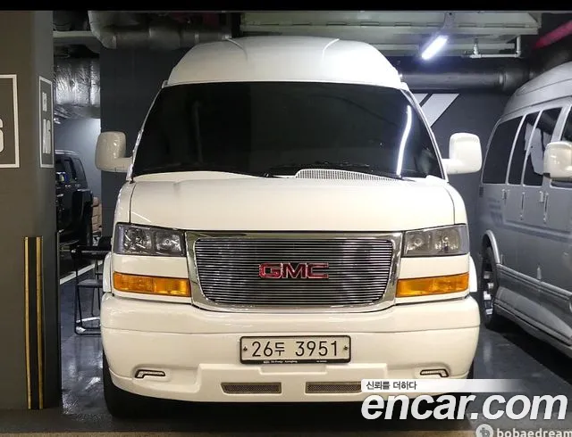 GMC Savana 2022