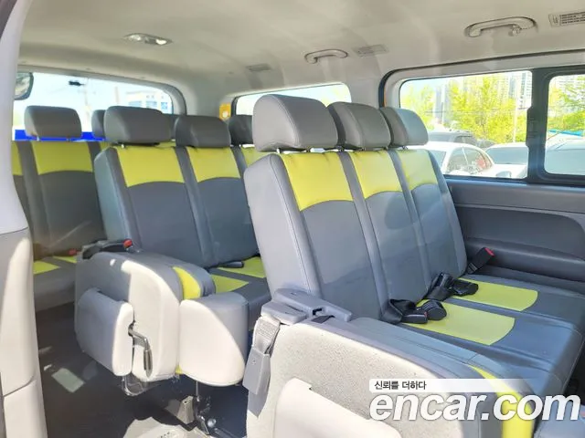Hyundai Starex 2021