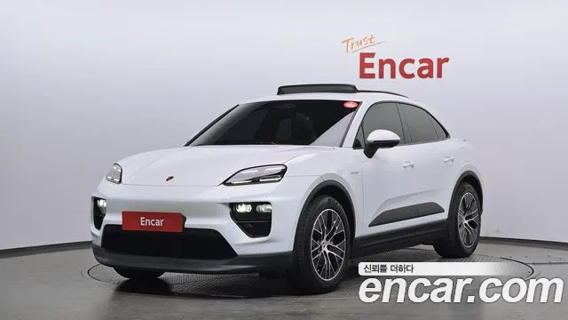 Porsche Macan EV 2025