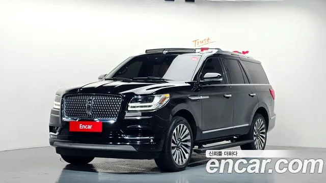 Lincoln Navigator 2021