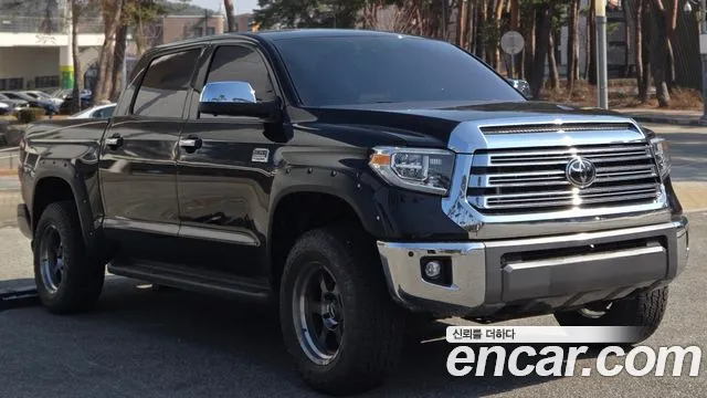 Toyota Tundra 2021