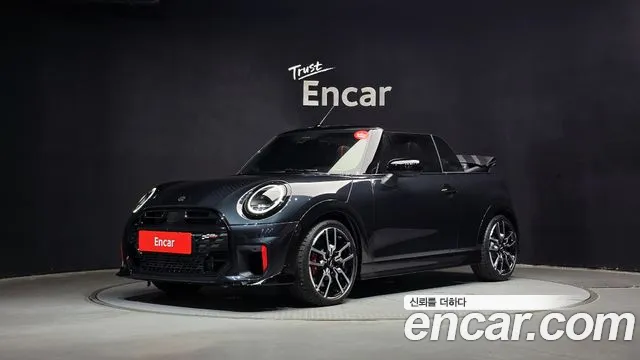 Mini Cooper Convertible 2025