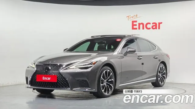 Lexus LS 500 2021