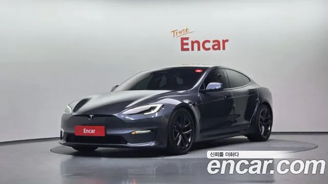 Tesla Model S 2023