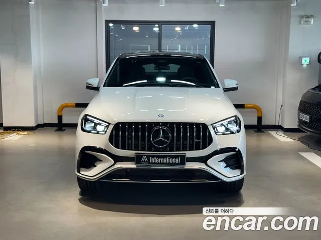 Mercedes-Benz E-Класс 2025