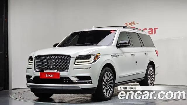 Lincoln Navigator 2021
