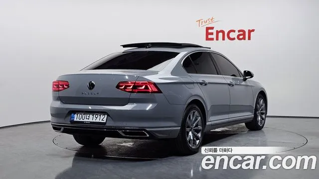 Volkswagen Passat GT 2022