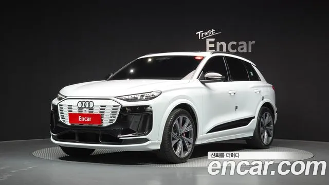 Audi Q6 e-tron 2025