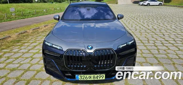 BMW 7 серии 2025