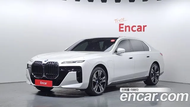 BMW 7 серии 2025