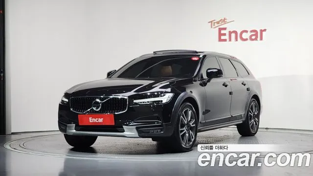 Volvo V90 Cross Country 2019