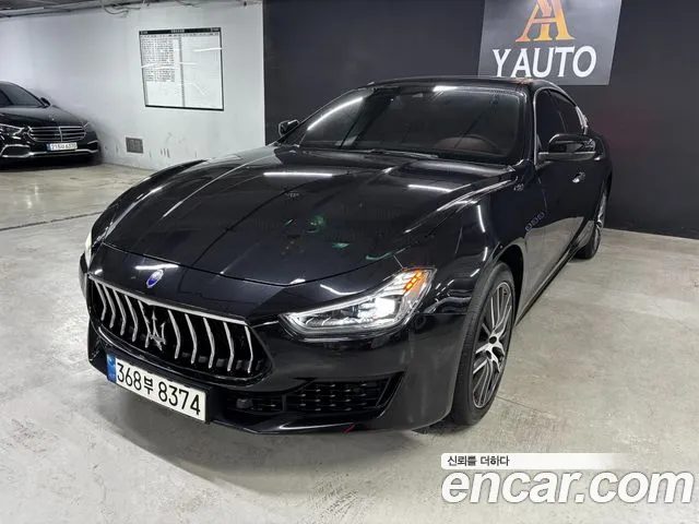 Maserati Ghibli 2021