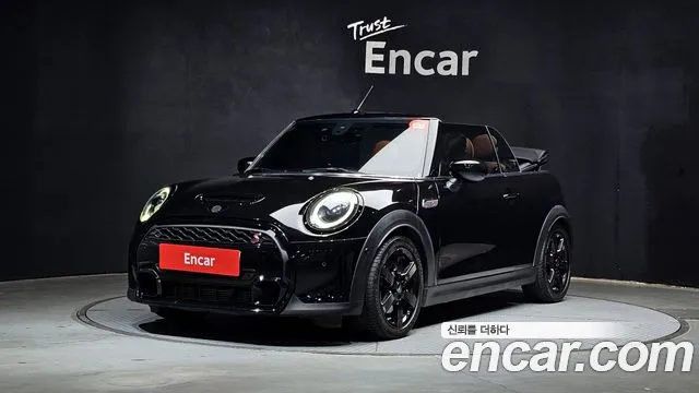 Mini Cooper Convertible 2022