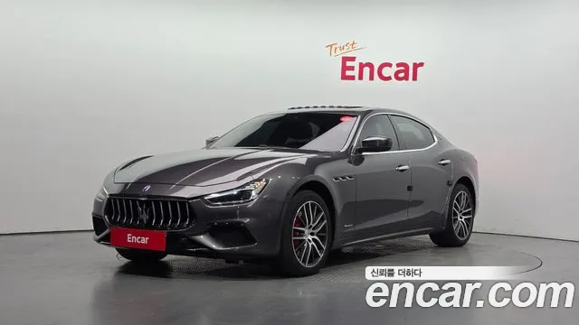Maserati Ghibli 2020