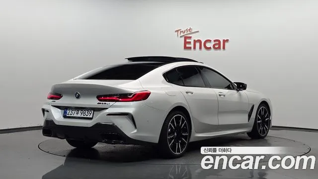 BMW 8 серии 2025