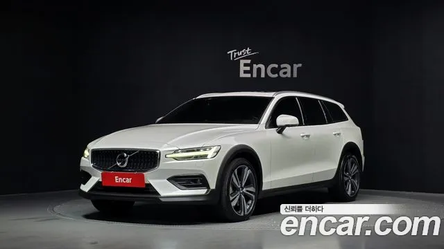 Volvo V60 Cross Country 2019