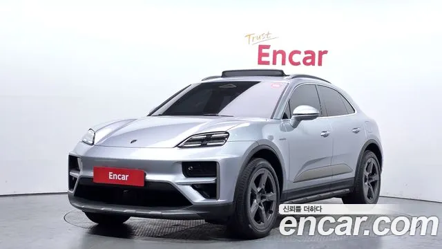 Porsche Macan EV 2025