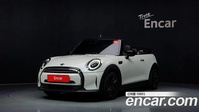 Mini Cooper Convertible 2024