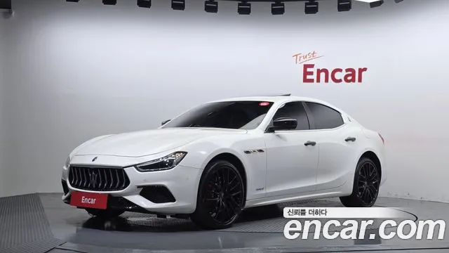 Maserati Ghibli 2019
