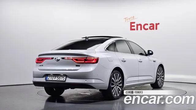Renault SM6 2021