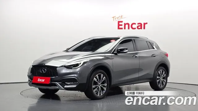 Infiniti QX30 2019