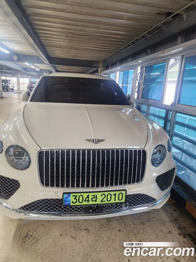 Bentley Bentayga 2024