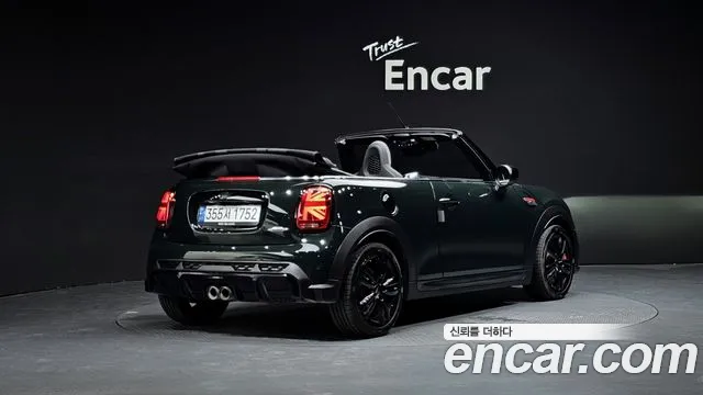 Mini Cooper Convertible 2024