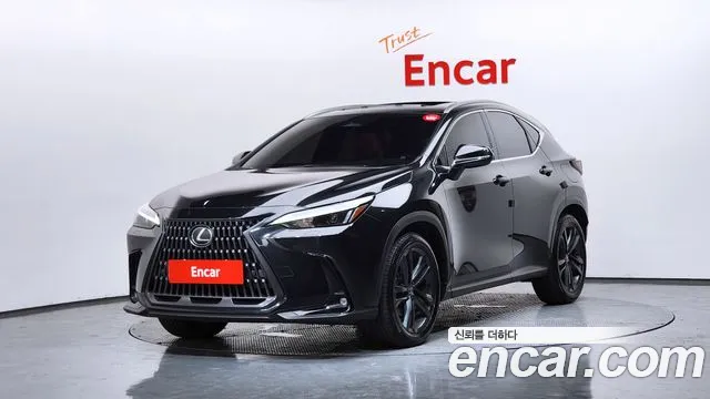 Lexus NX 350h 2025