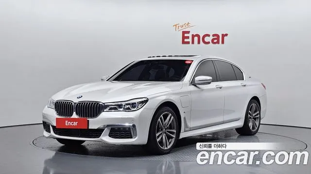 BMW 7 серии 2019