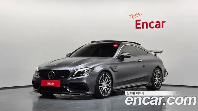 Mercedes-Benz C-Class 2021